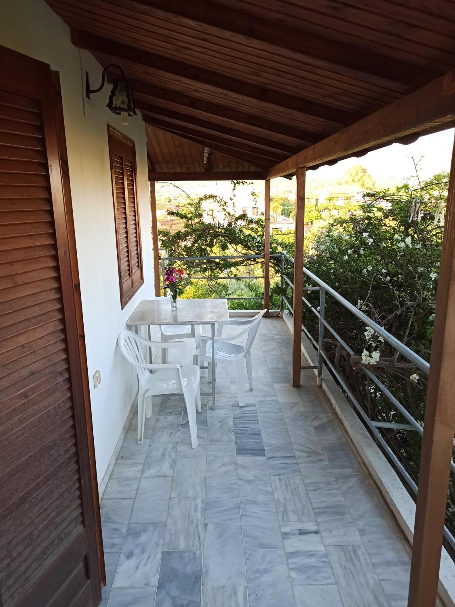 Theodore Apartments زاخارو المظهر الخارجي الصورة